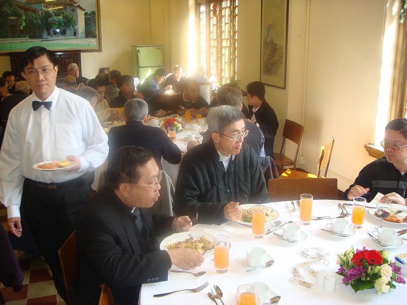 sc_Fr H Wong, Fr F Tse.JPG